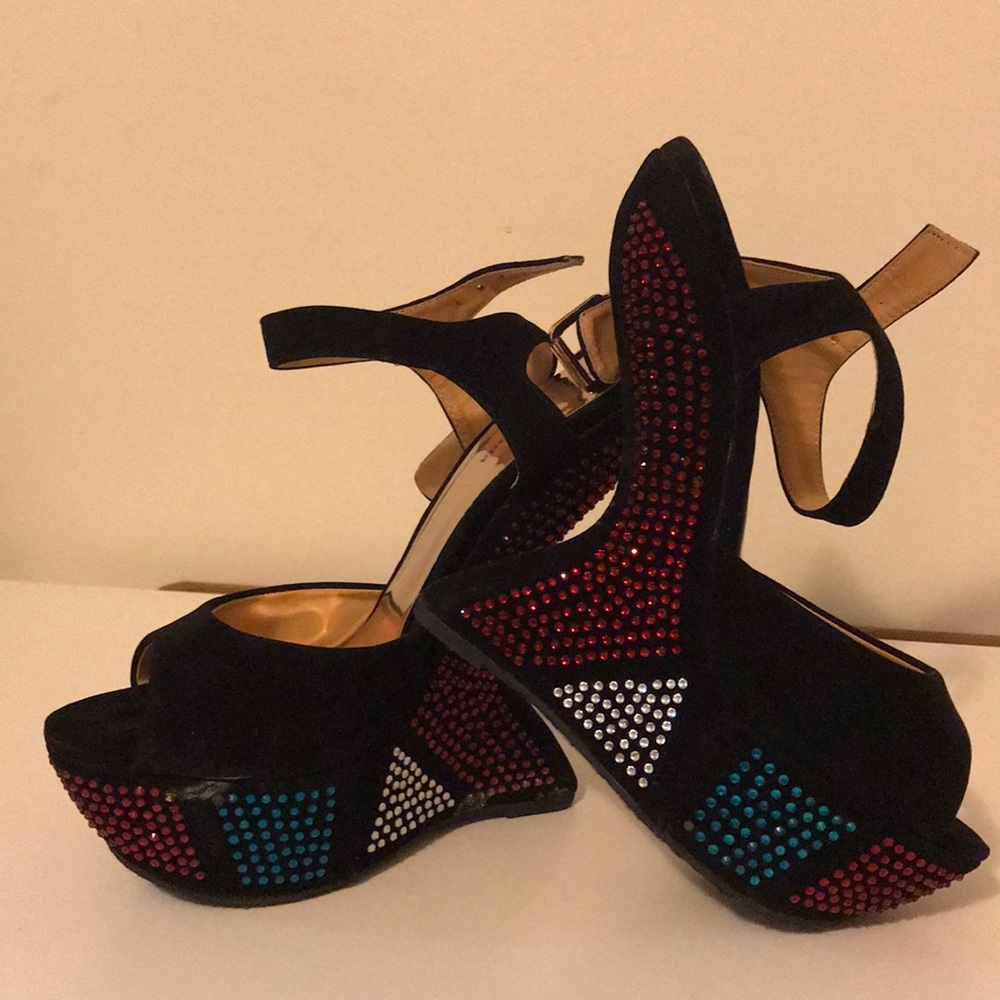 Arrow dynamic heels